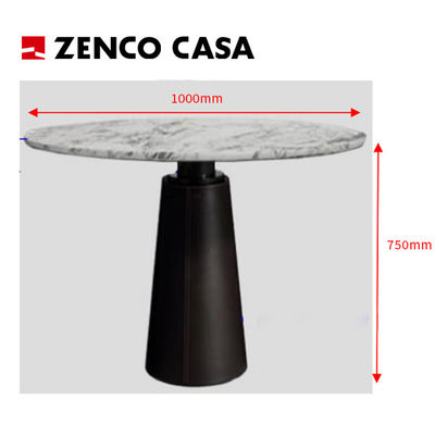 Muebles modernos de suites de hotel con cama de rey, mesa de escritura y silla de escritura, etc.
